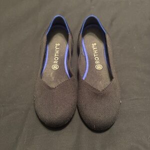 Rothy's | EUC The Flat Black with Blue Trim Size 10.5